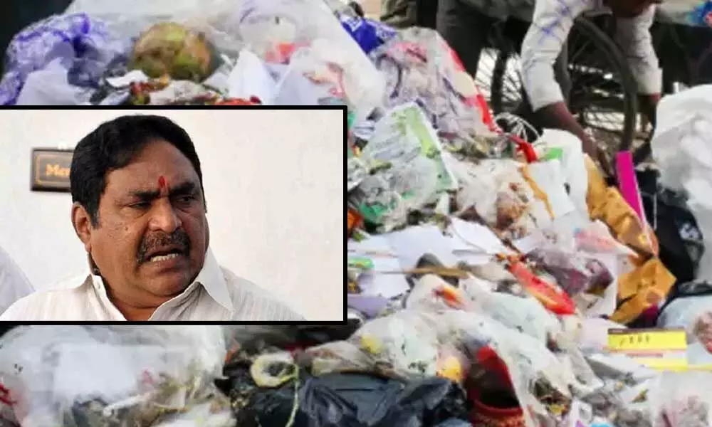 Tea stall owner fined of Rs 5,000 for littering on road in Mahabubabad