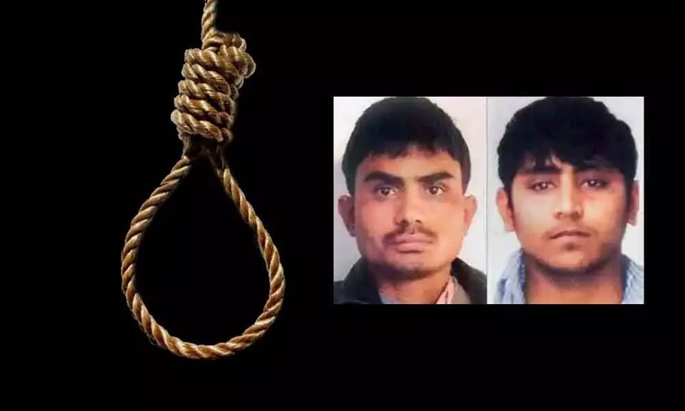Two convicts of Nirbhaya seek stay on hanging