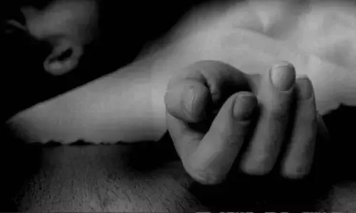 8-year-old dies while Pattana Pragati works in Warangal