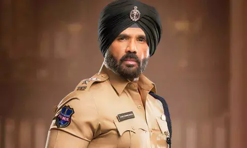 Suniel Shetty debuts in T-town