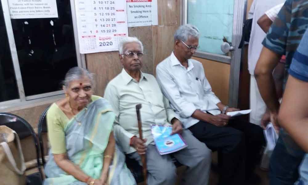 hyderabad-separate-queues-sought-for-senior-citizens-women-at-as-rao