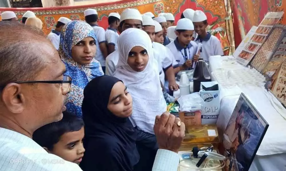Hyderabad: Schoolchildren learn about poultry process