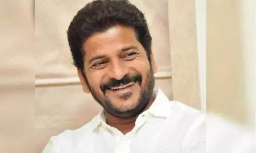Hyderabad: Revanth Reddy arrested near KTRs farmhouse