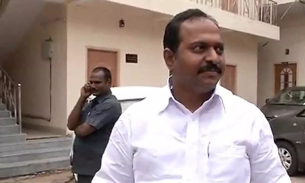 Kadapa: Satish Reddy quits TDP, to decide future after polls