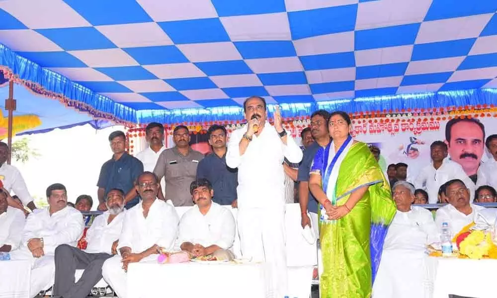 Markapuram: State government farmer-friendly said Balineni Srinivasa Reddy