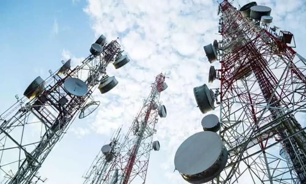 Telcos pay over 8k crore to government in dues