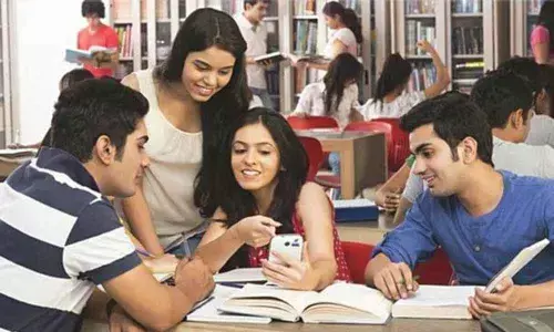 Tripura government to provide smartphones to students