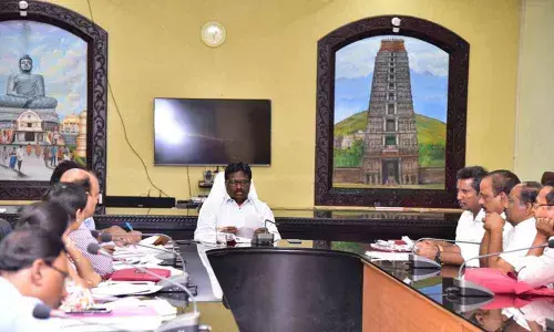 Guntur: District Collector I Samuel Anand Kumar directed officials to give 40 percent share to jute mill workers