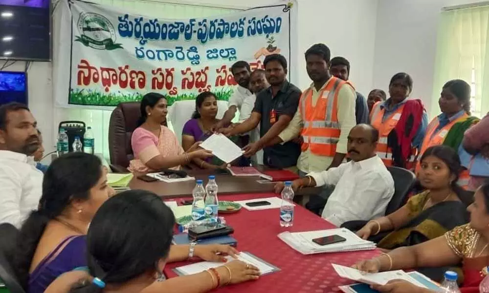 Hyderabad: Sanitation staff seek half-day work in Turkayamjal