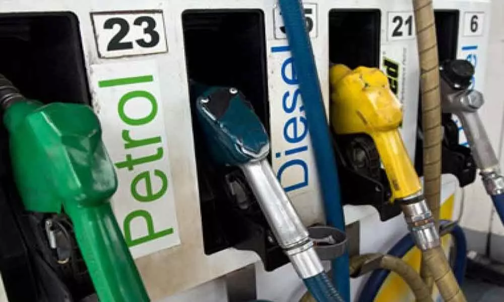 Petrol and Diesel prices decrease slightly on Thursday, March 5