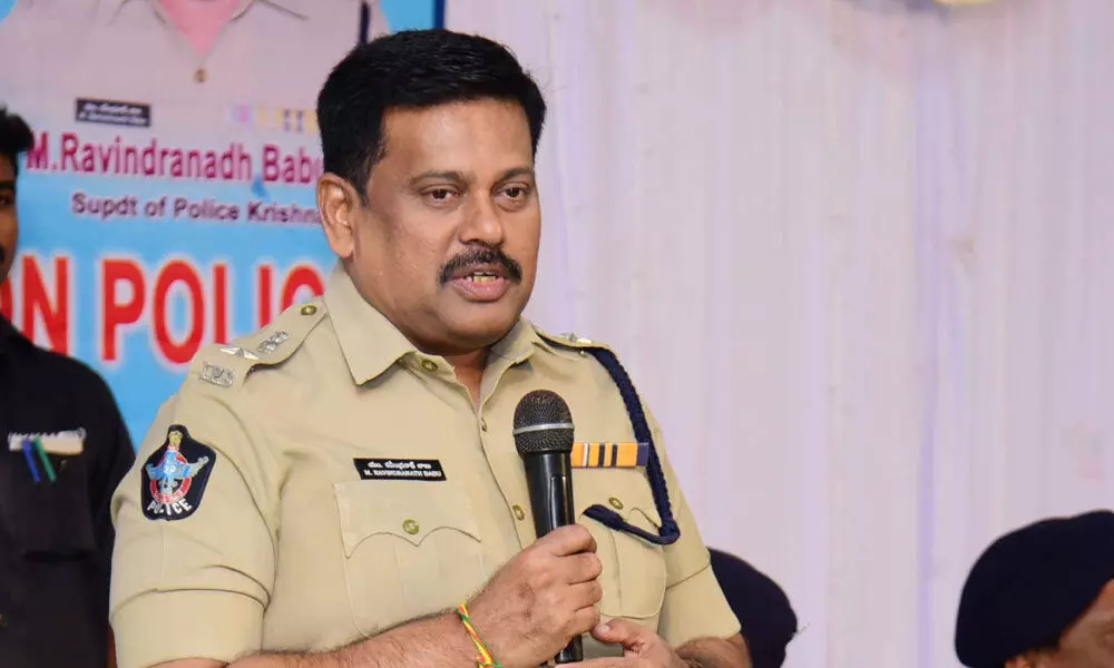 Vijayawada: Conduct civic polls peacefully, SP M Ravindranath Babu tells police