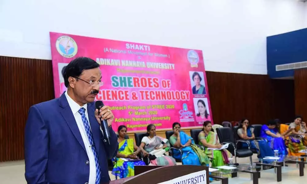 Rajamahendravaram: Show your mettle in science and technology,  said Mokka Jagannadha Rao