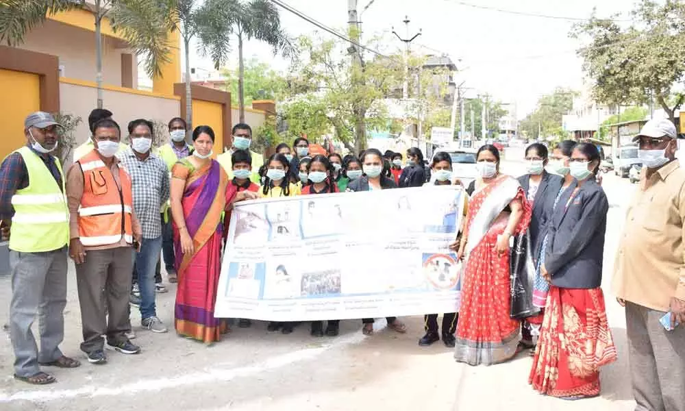 Hyderabad: Corporator Ramavath Padma sensitises students on Covid-19 in Hastinapuram