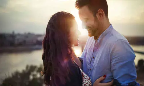 Why women must retain control of their love life ?