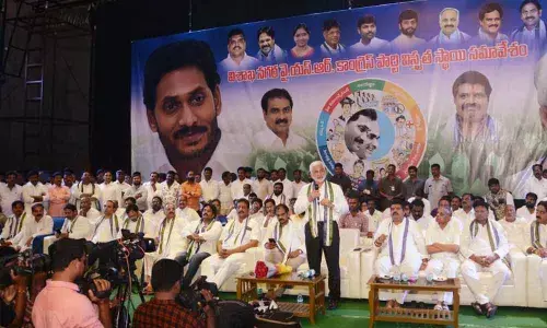 Visakhapatnam: MP urges party cadres to work hard for YSRCP victory