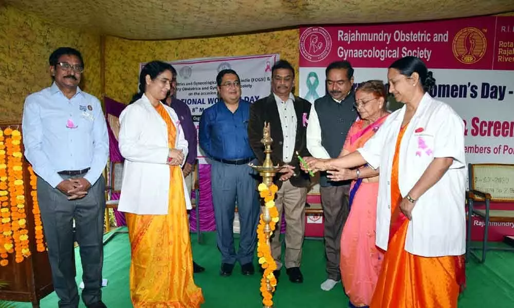 Rajamahendravaram: Free cancer screening conducted