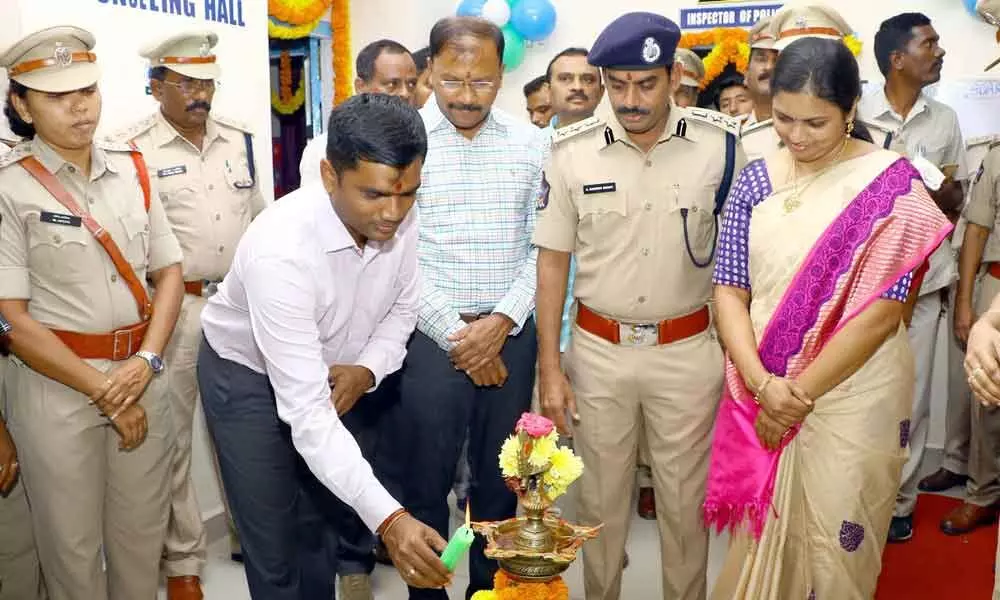 Tirupati: Disha police station will be helpful for women in trouble said  Collector Narayan Bharath Guptha