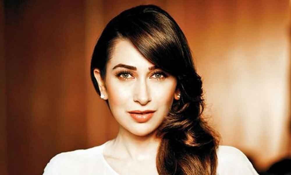 Karisma Kapoor hails digital space