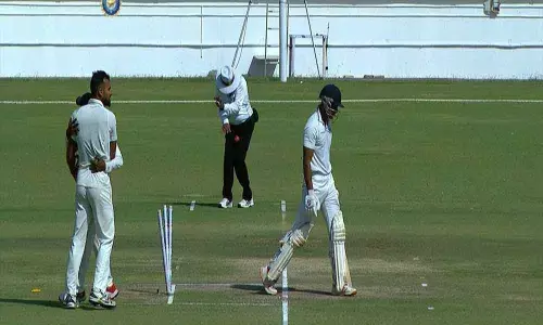 Ranji Trophy Final: Umpire Yashwant Barde called in as replacement for injured C Shamshuddin