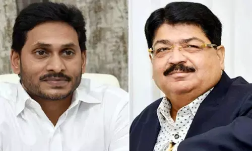 Parimal Nathwani meets CM YS Jagan Mohan Reddy, to file his nomination tomorrow