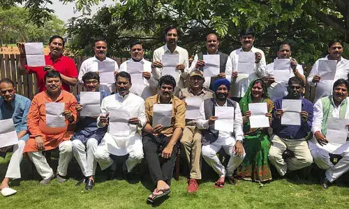 BJP leaders submit resignations of 19 Congress MLAs to Madhya Pradesh Assembly Speaker