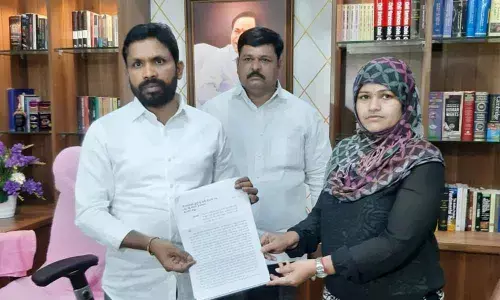 Hyderabad: Junior cine artist moves SC/ST panel