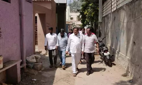 Hyderabad: Corporator takes out padayatra