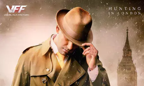 Vishals detective look from Thupparivalan 2