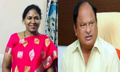 Pothula Suneetha welcomes Karanam Balaram to YSRCP, says ready to work together