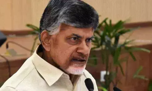 Amaravati: N Chandrababu Naidu seeks Governor Biswabhushan Harichandan to reschedule nominations