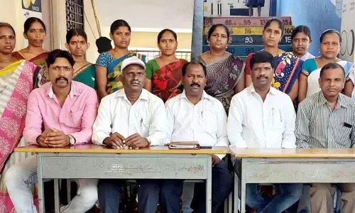 Hyderabad: Government High school sought in Bholakpur