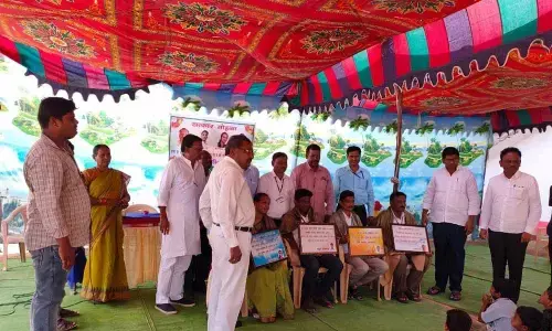 Adilabad: Civic Chairman Jogu Premender inaugurates digital classroom