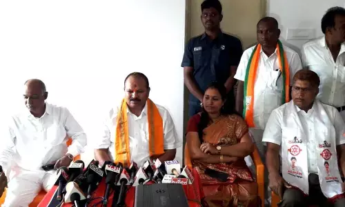 EC should intervene over YCP irregularities, says Kanna Lakshminarayana