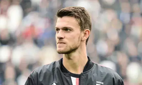 UEFA postpones next weeks CL, Europa League ties