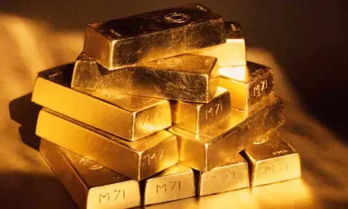 Gold prices falls 1,097/10 gm