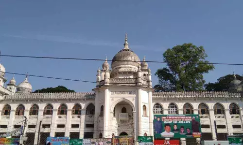 Hyderabad: Nizamia Hospital keeps up spirits of paralytics