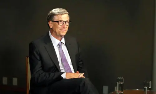 Bill Gates steps down from Microsoft board