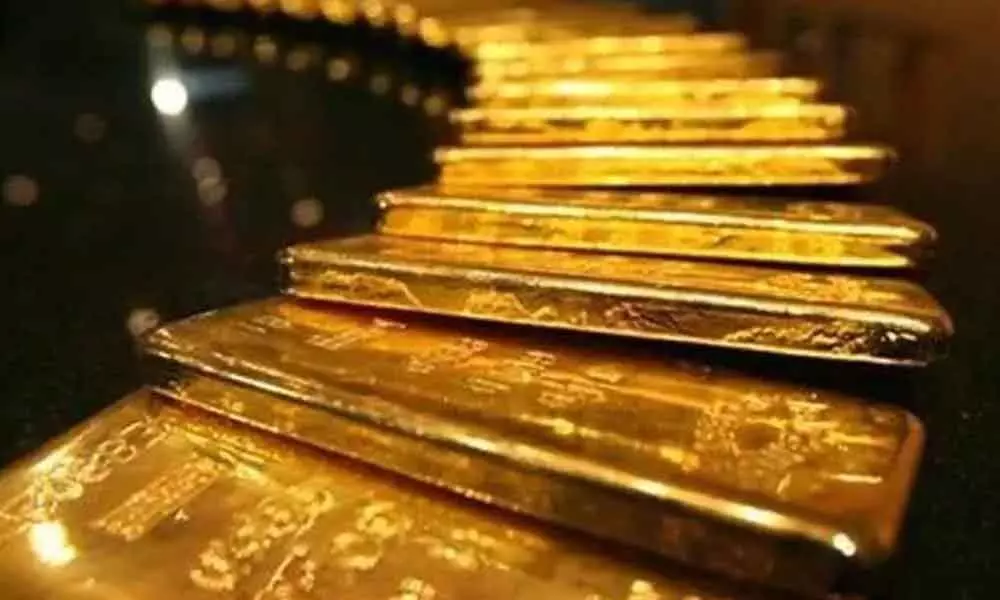Gold imports dip 9% to $27 billion in Apr-Feb