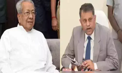 SEC Ramesh Kumar meets governor over postponement of local body elections