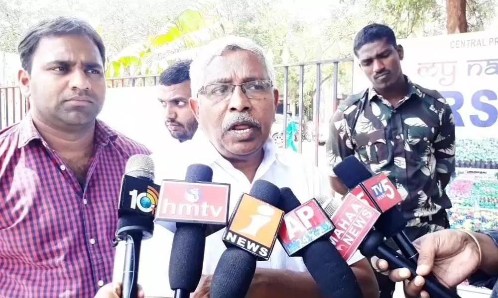 Hyderabad: Prof Kodandaram fumes at KCR government