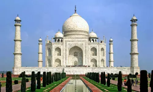 Taj Mahal closed, annual Shah Jahan Urs not to be held in the wake of coronavirus