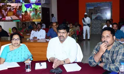 West Godavari DC R Muthyala Raju asks field surveillance teams to be vigilant on corona in Eluru