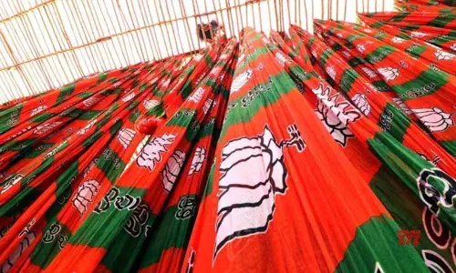 After Madhya Pradesh & Gujarat, BJP eyes Congress government in Rajasthan
