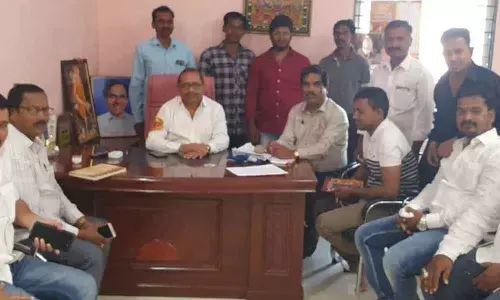 Hyderabad: Dodla Venkatesh Goud takes up water issues