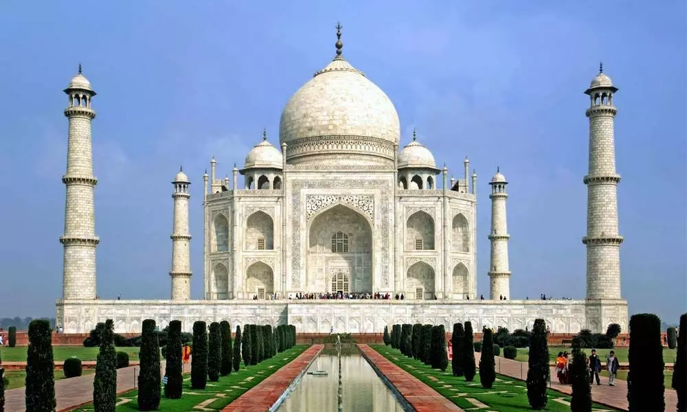 Taj Mahal closed, annual Shah Jahan Urs not to be held in the wake of coronavirus