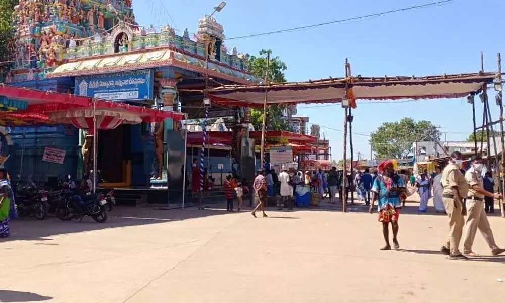 Devotees in limited number allowed to Mutyalamma Jathara in Nellore