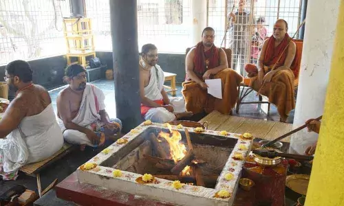 Visakhapatnam: Special homams to curb corona