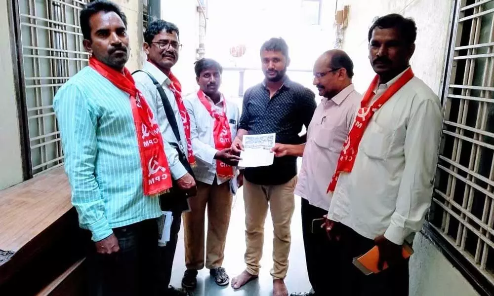 Hyderabad: Intintiki CPM programme held in Vanasthalipuram