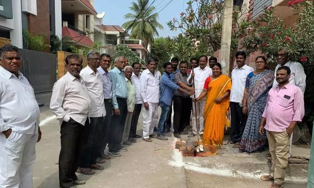 Hyderabad: MLA Bethi Subhash Reddy lays stone for drainage pipeline works in Kapra