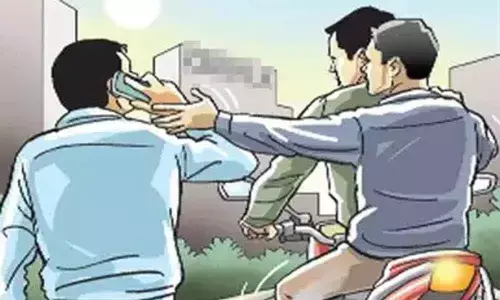 Food delivery man chases thieves for 5kms, gets his phone back in Bengaluru